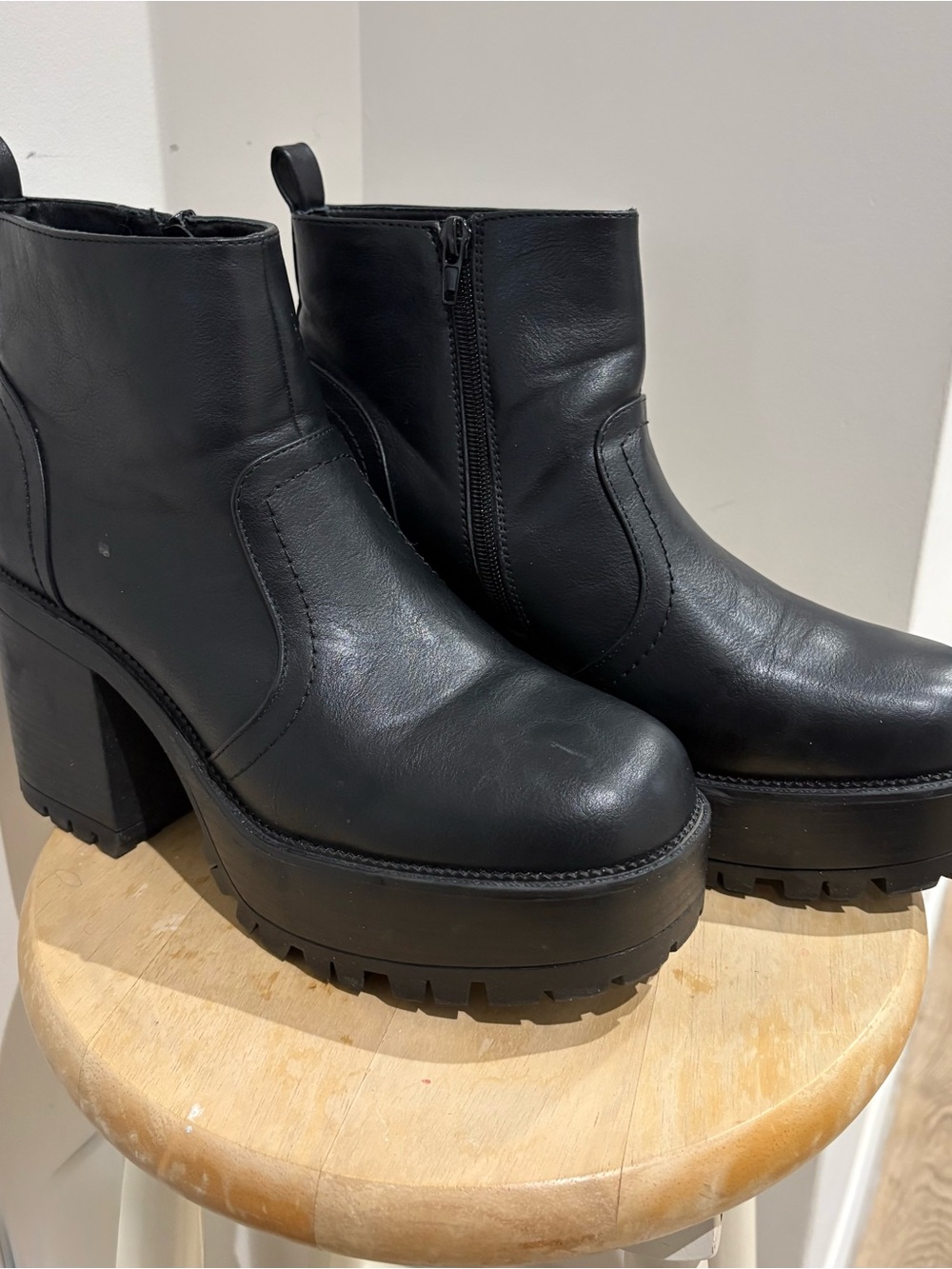 Women's Black Platform Ankle Boots - Chunky Heel